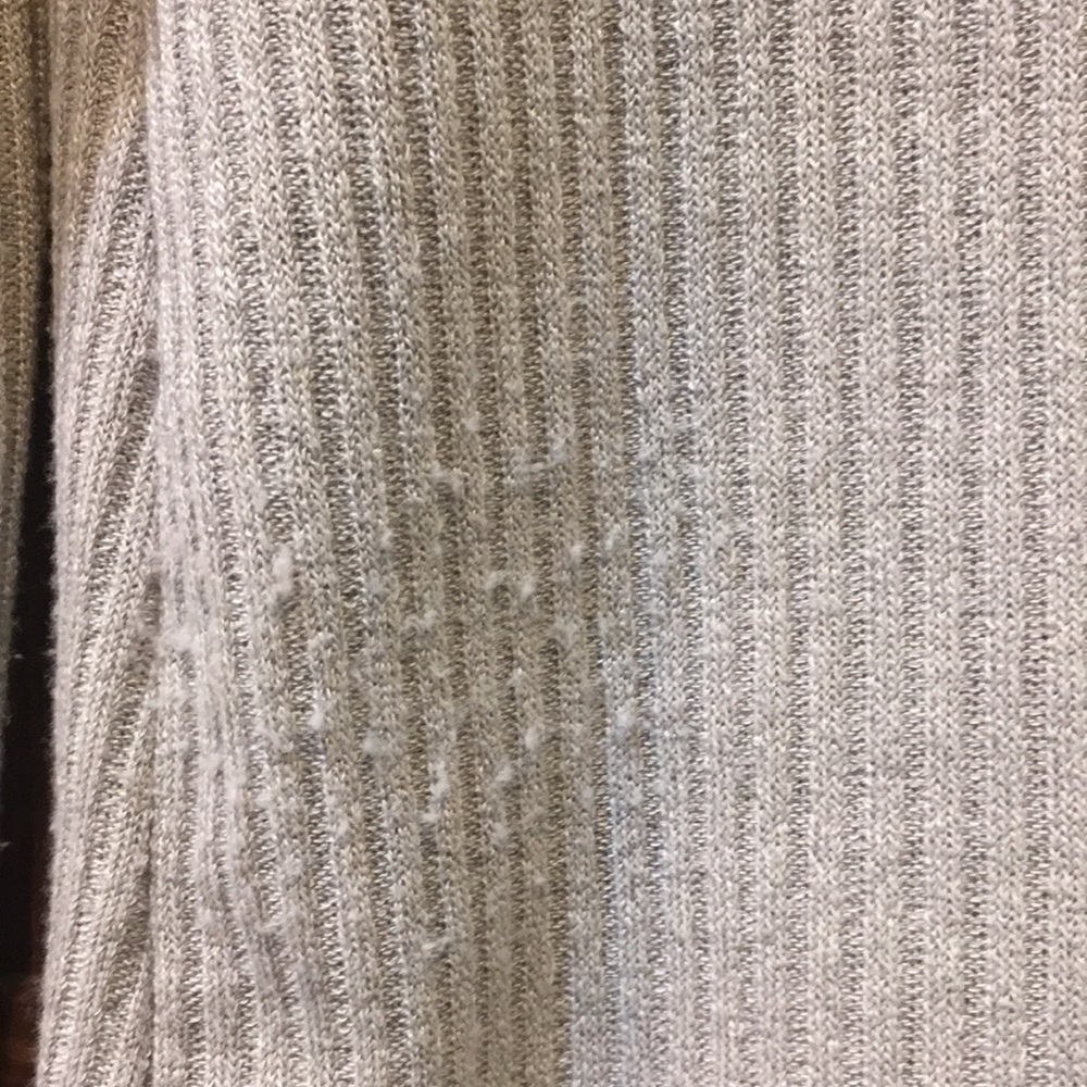 Button Up Top - image 4